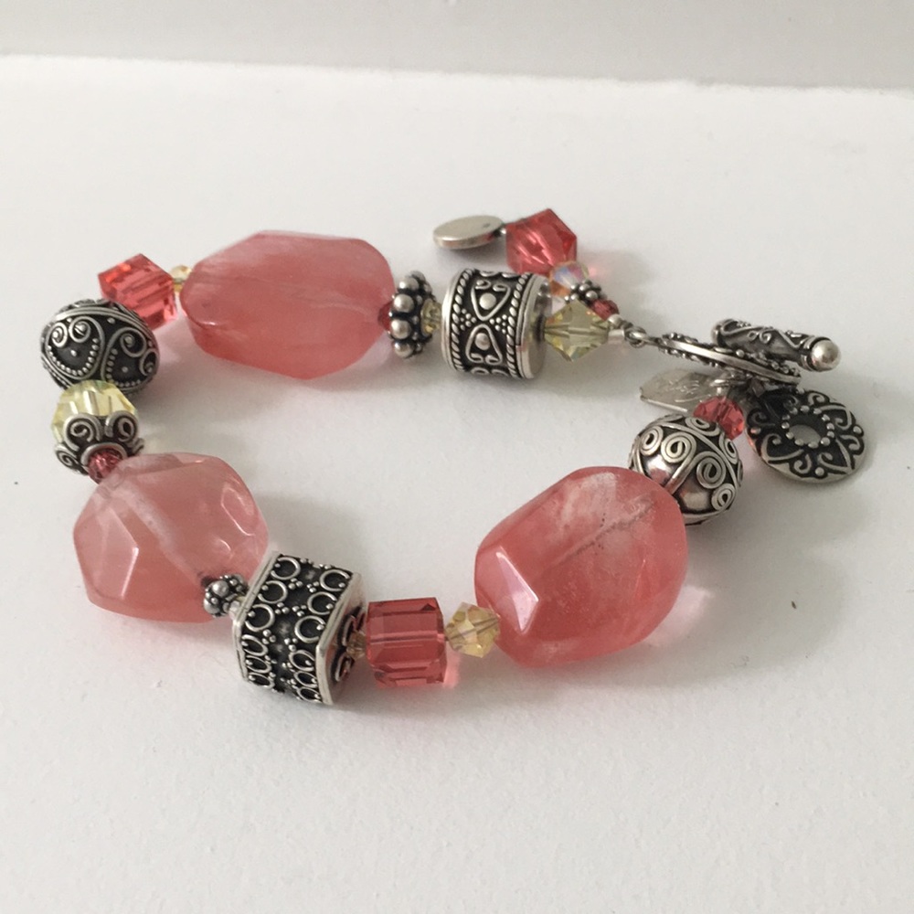 Handmade Tres Jolie bracelet